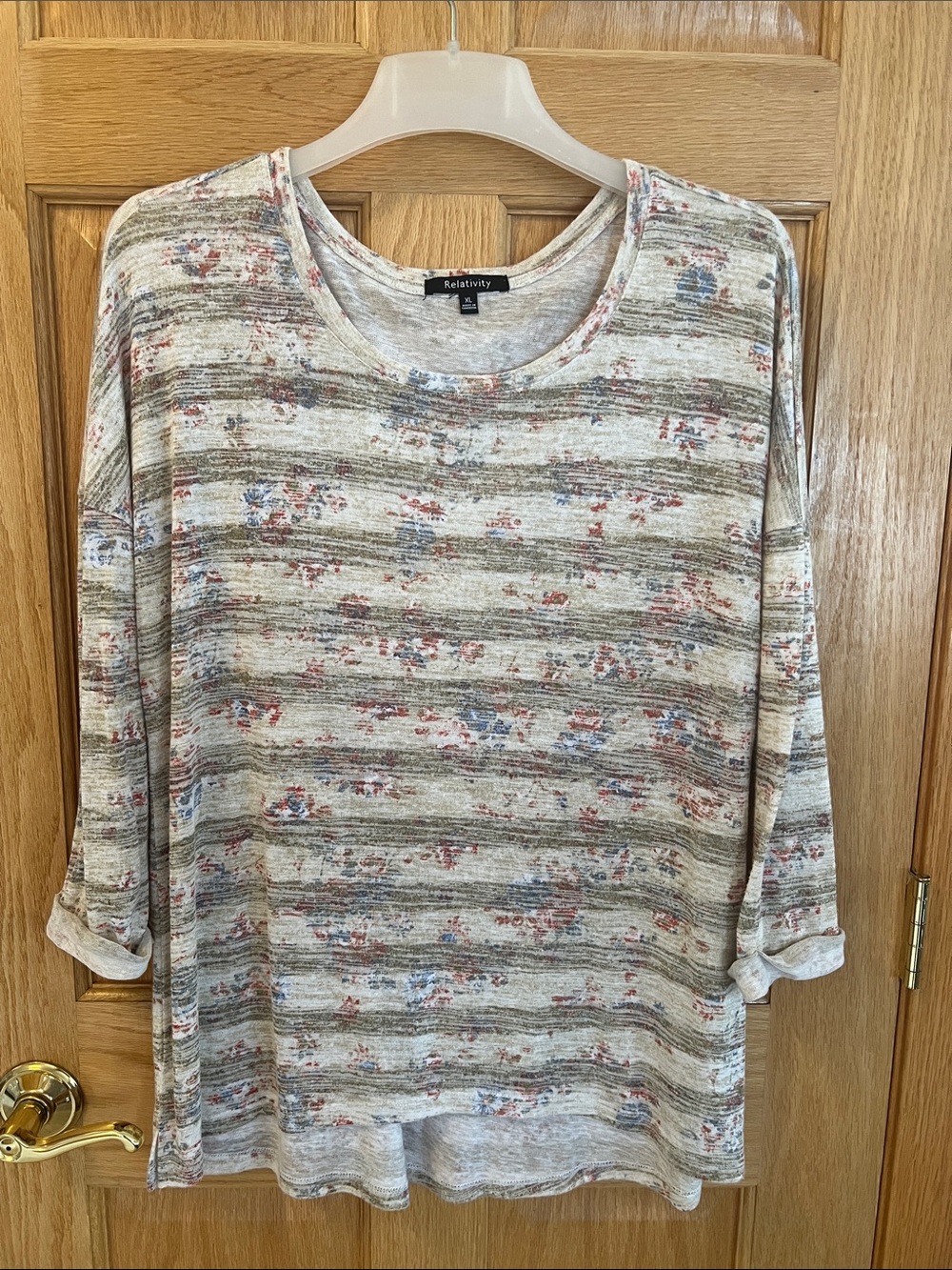 Relativity Cream Striped Floral Long Sleeve Tee with Blue and Tan Accents XL